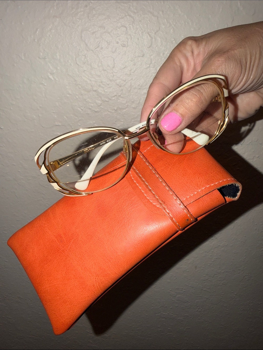 TURA Vintage Oversize Round Prescription Frames